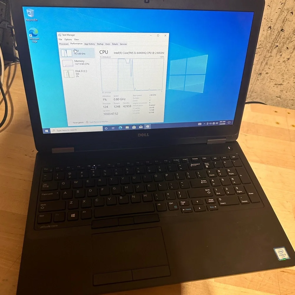 Dell Latitude E5570 i5 with charger